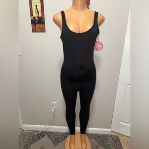 NWT MATERNITY FASHION PANTSUIT SIZE S